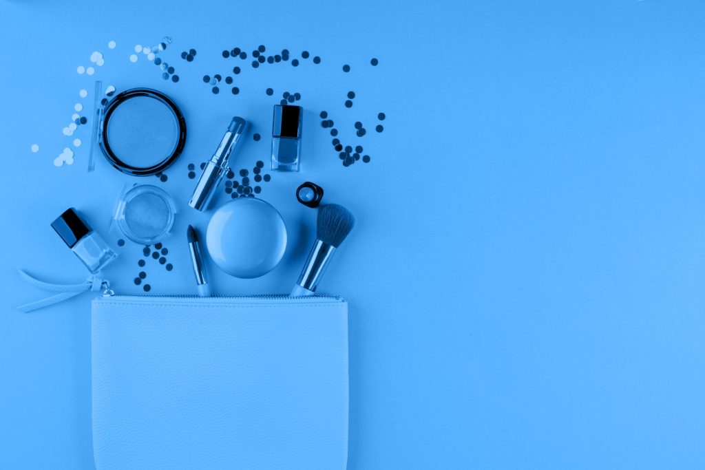 marra pantone make up