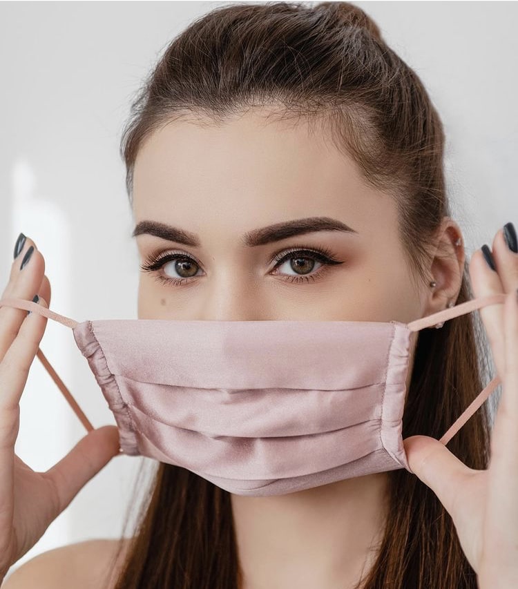 Marra 100% silk mask light pink