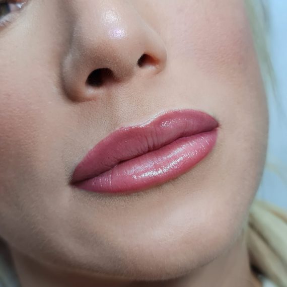 mikropigmentacija usana 3